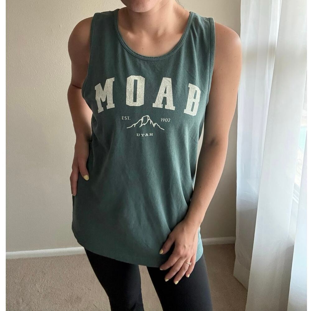 Comfort Colors Moab Arches National Park Tank Top granola gorpcore outdoors